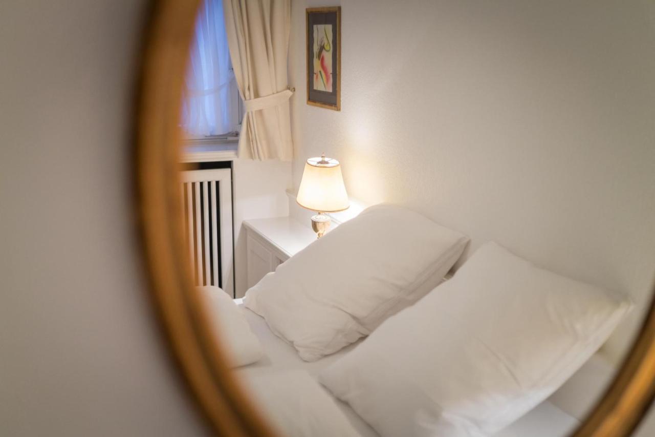 Apartment Moers *